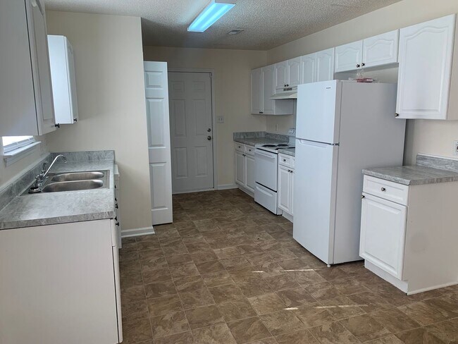 Foto del edificio - Beautiful Four Bedroom Home in Thompson Gl...