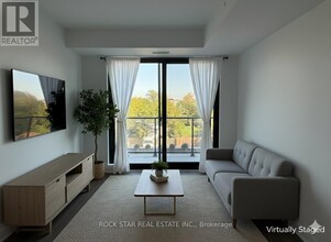 Building Photo - 3009 Novar Rd