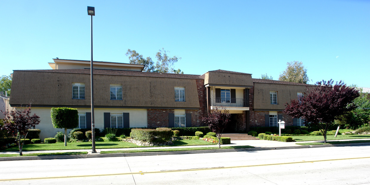 Primary Photo - 550 E California Blvd