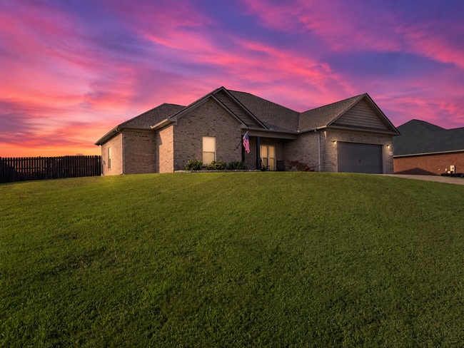 Photo - 2604 Etna Dr House