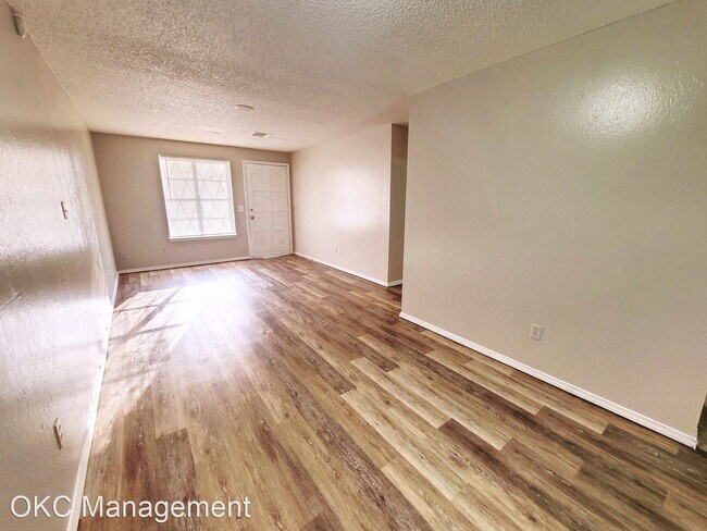 Building Photo - 3 br, 1 bath House - 3324 Parker Dr