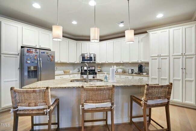 Foto del edificio - 4203 Overcup Oak Ln