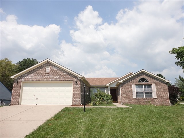 Primary Photo - 2053 Coldwater Ct