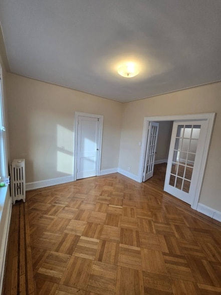 Building Photo - 51-23 47th St