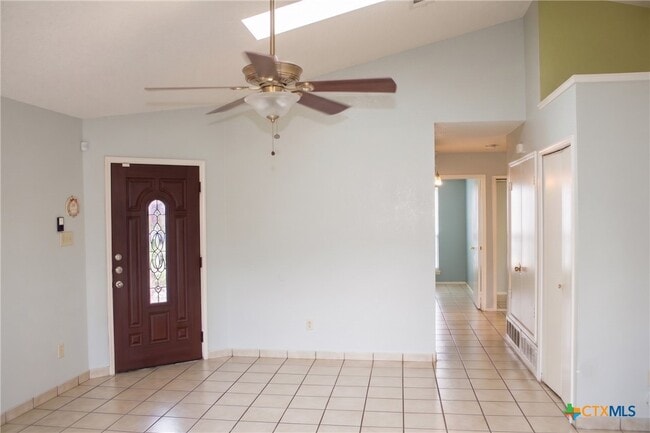Foto del edificio - 2404 Fieldstone Dr