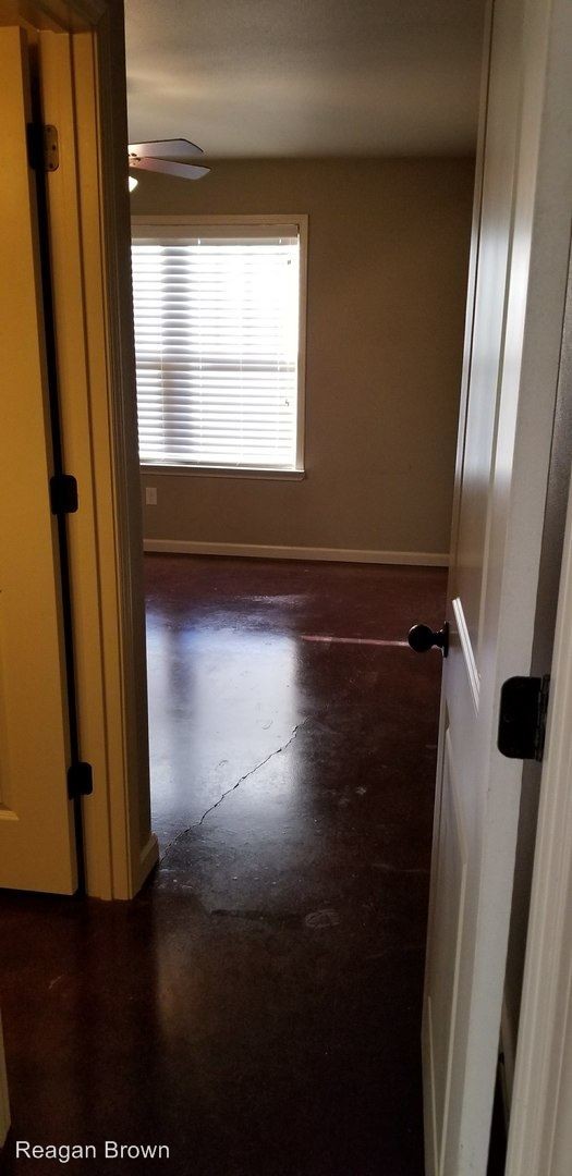 Foto del edificio - 2509 Ridgecrest Dr