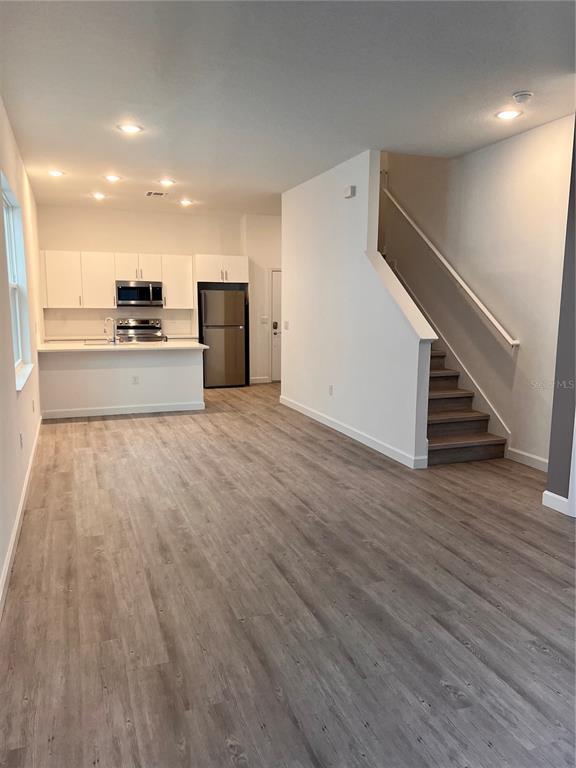 Building Photo - 281 Famagusta Dr