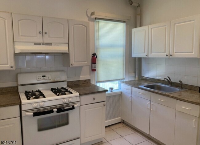 Foto del edificio - 311 Berkeley Ave