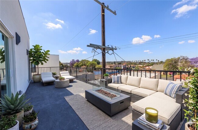 Foto del edificio - 2847 S Victoria Ave