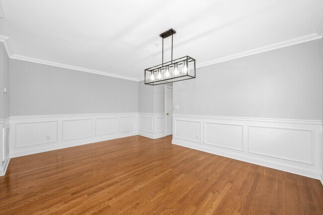 Foto del edificio - 67 Ellsworth Ave