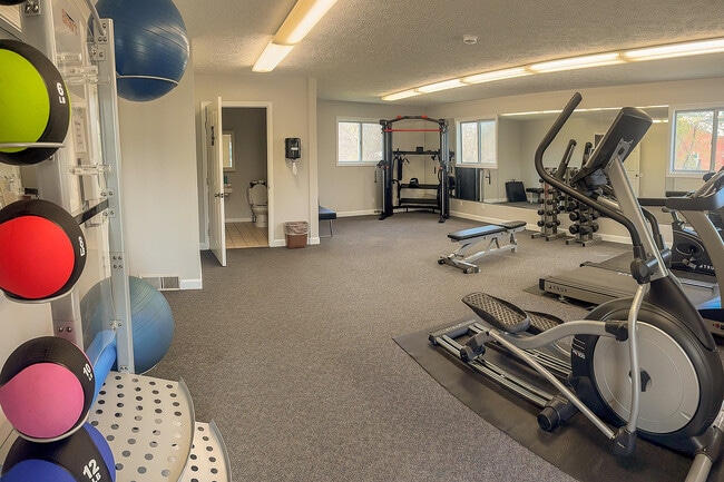 Fitness Center - Homestead Apartments