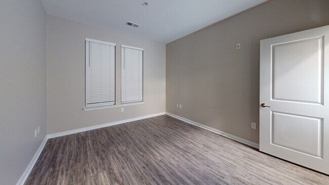 Interior Photo - The Quarters at Towson Town Center