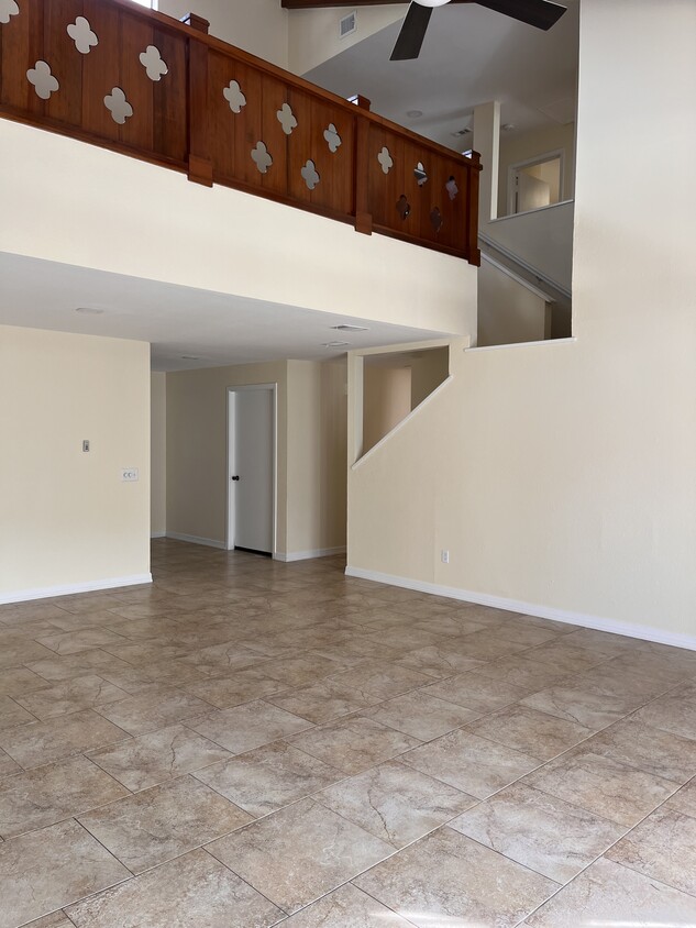 Living Room-Dining room - 130 E Shasta Ave