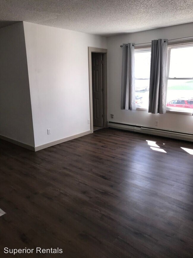 Foto del edificio - 401 N 1st St
