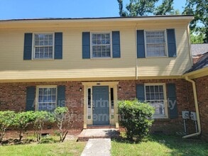 Building Photo - 428 Pleasant Home Rd