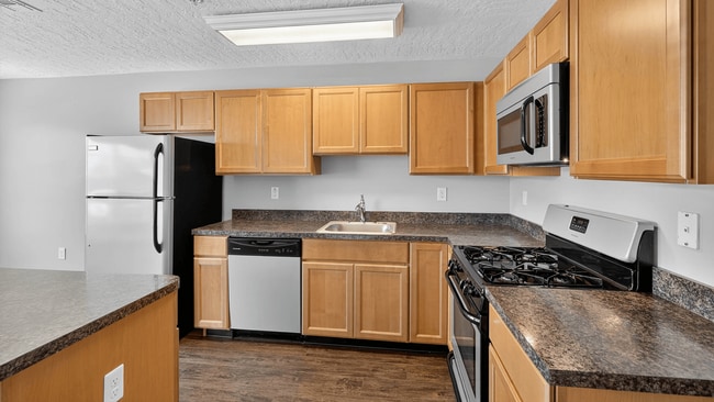 Building Photo - The View at Mackenzi