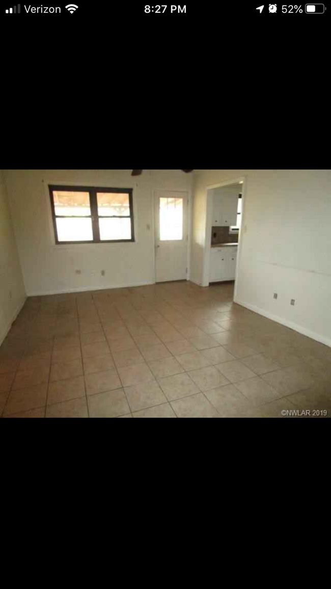 Foto del edificio - 9429 Garfield Dr