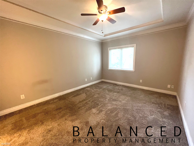 Building Photo - 3 br, 3.5 bath House - 4333 NW 53rd Ter