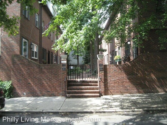 Building Photo - 3 br, 2.5 bath House - 514 Randolph Court #D
