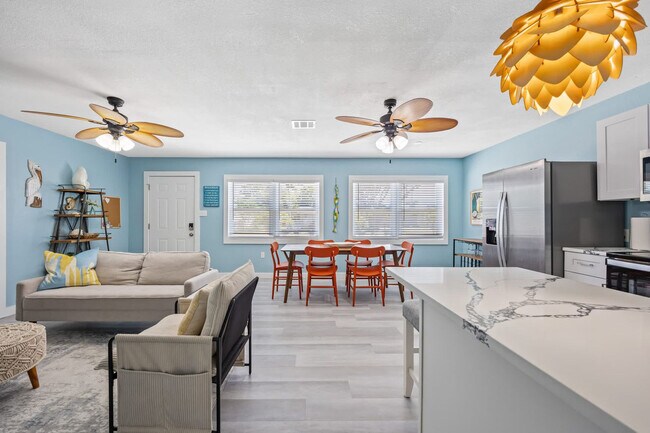 Building Photo - 224 E Grant Ave