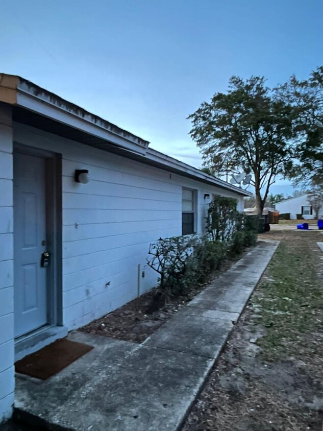 Primary Photo - 1932-1938 Crystal Grove Dr, Lakeland, FL 3...