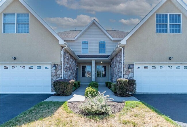 Building Photo - 30 Alta Dr