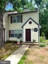 Building Photo - 11191 Kensington Pl