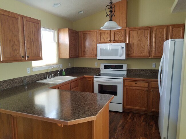 Foto del edificio - 2302 N Linda Vista Plz