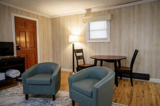 Building Photo - 90 Faulkner Rd