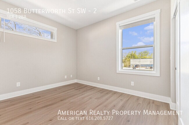 Foto del edificio - 1058 Butterworth St SW