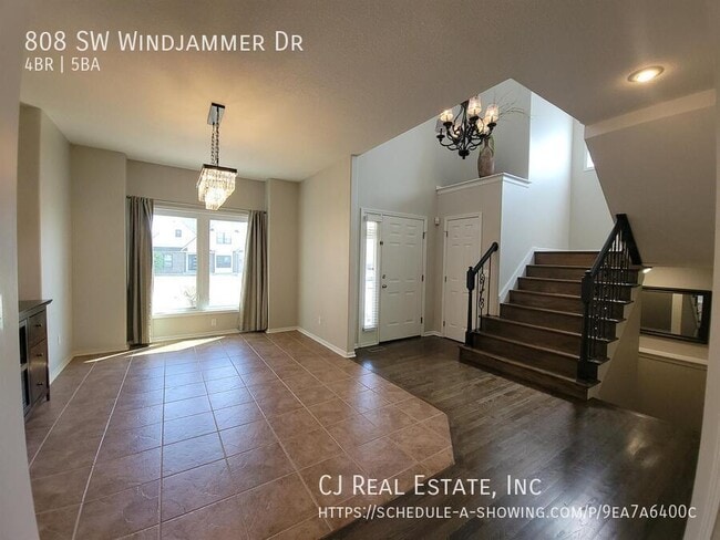 Building Photo - 808 SW Windjammer Dr