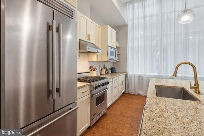 Foto del edificio - 23 S 23rd St