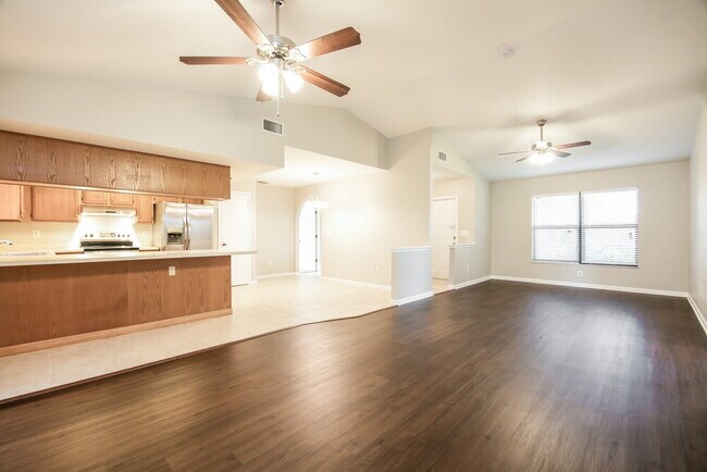 Foto del edificio - 3607 SE 8th Ave
