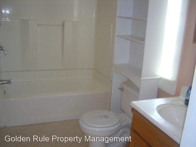Building Photo - 1 br, 1 bath House - 1012 S Walnut