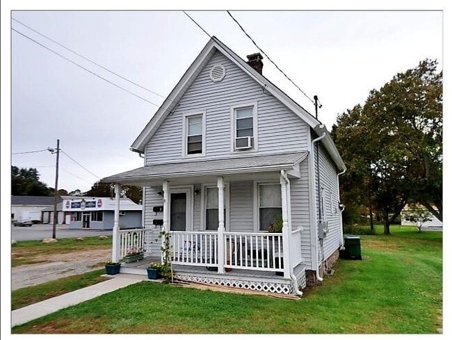 Photo - 23 Boston Post Rd House