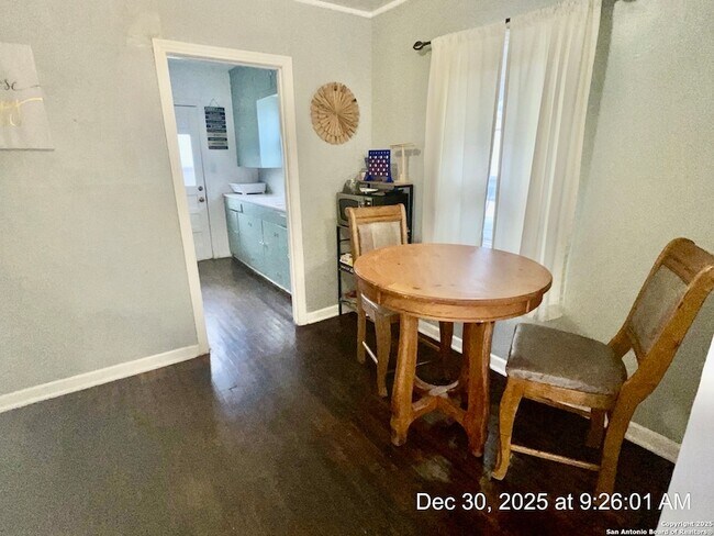 Foto del edificio - 1010 Gardina St