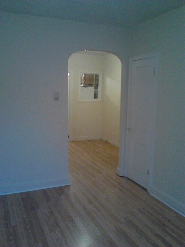 Building Photo - 1231 Holbrook Terrace NE