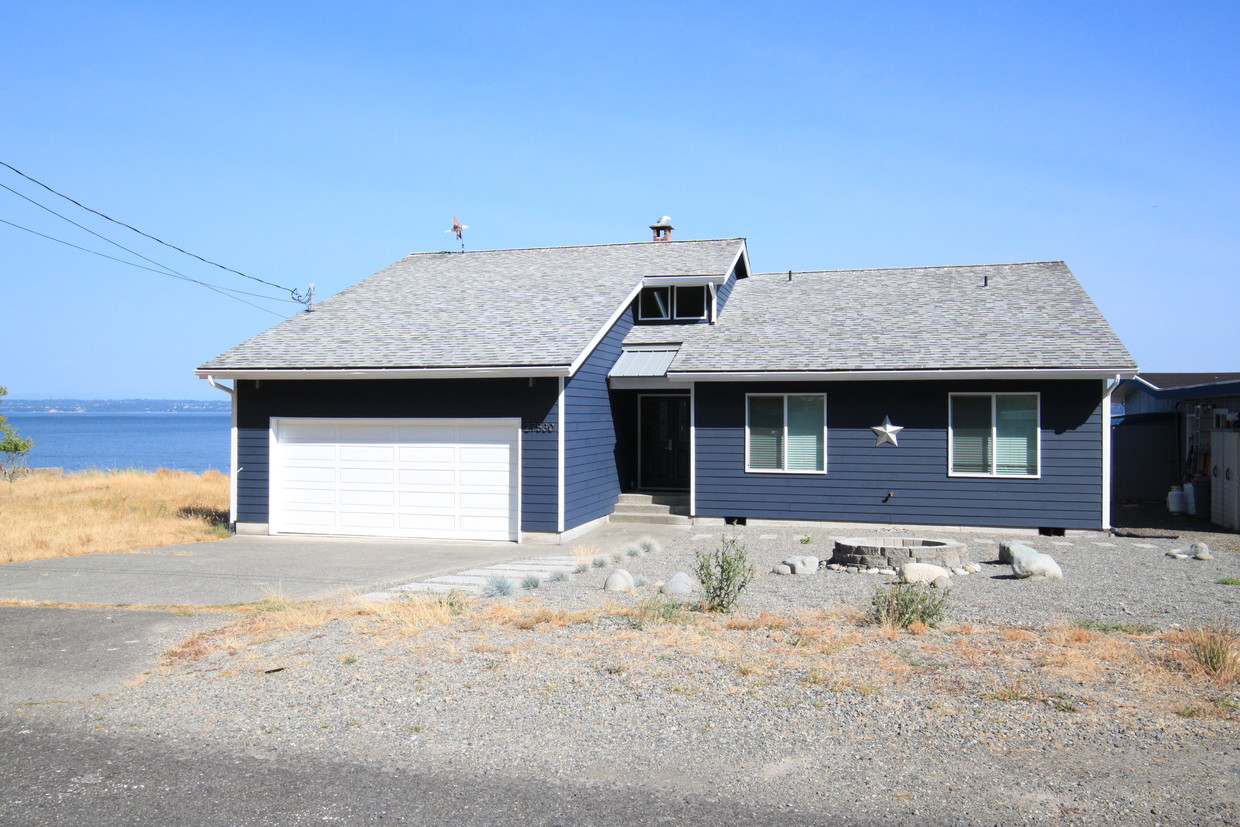 Primary Photo - 27530 Sandy Shores Dr SW