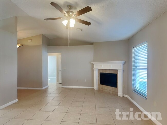 Building Photo - 6708 Shepherd Oaks St