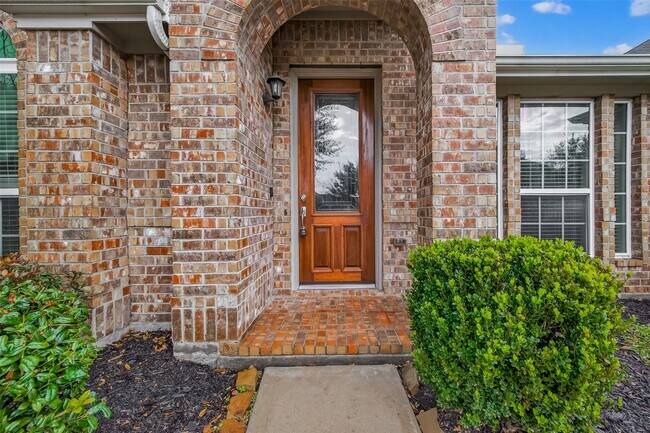 Building Photo - 17506 Waeback Dr