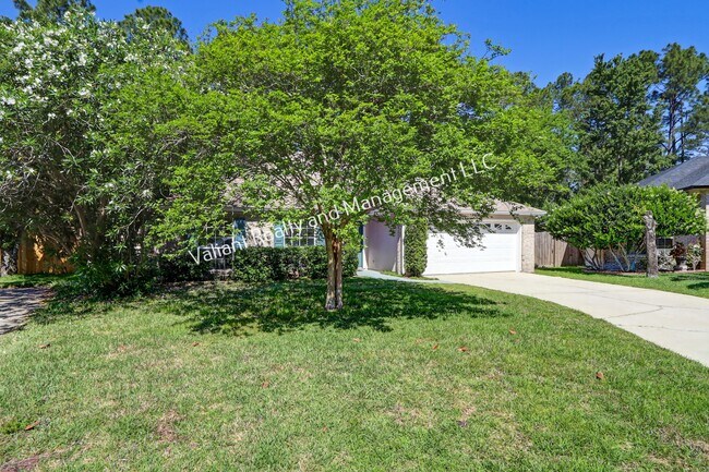 Building Photo - 12016 Shooting Star Ct