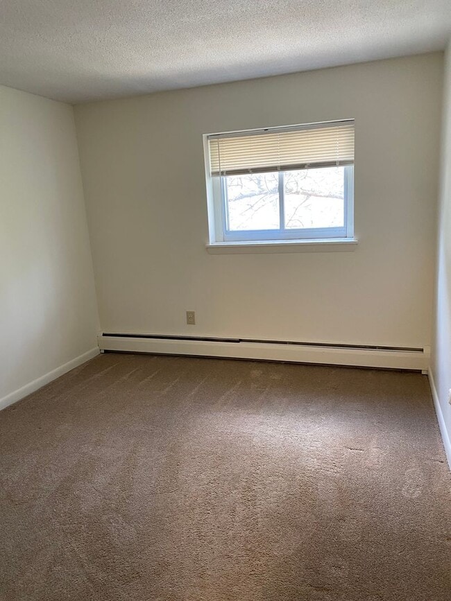 Interior Photo - Residences at Riverside