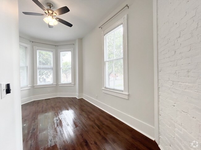 Building Photo - 412 E Gwinnett St