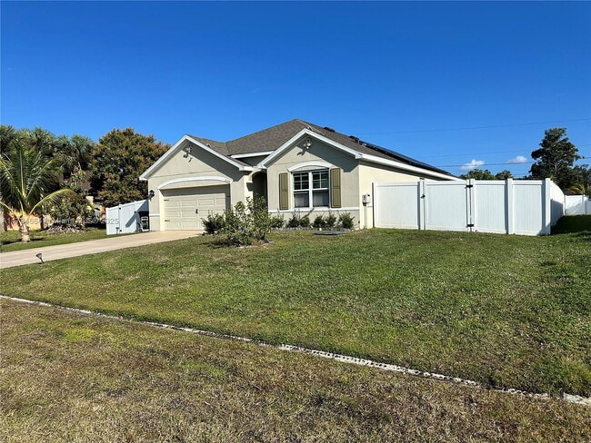 Photo - 2325 SW Scodella Terrace House