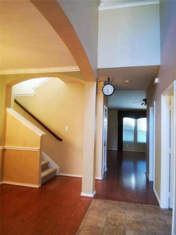Building Photo - 6917 Red Bluff Dr
