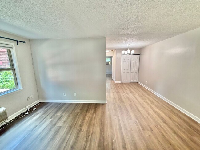 Foto del edificio - Arlington Gazebo Love, One Bedroom Close to Everything near Ballston