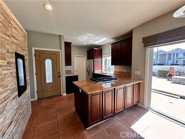 Foto del edificio - 24482 Lantern Hill Dr