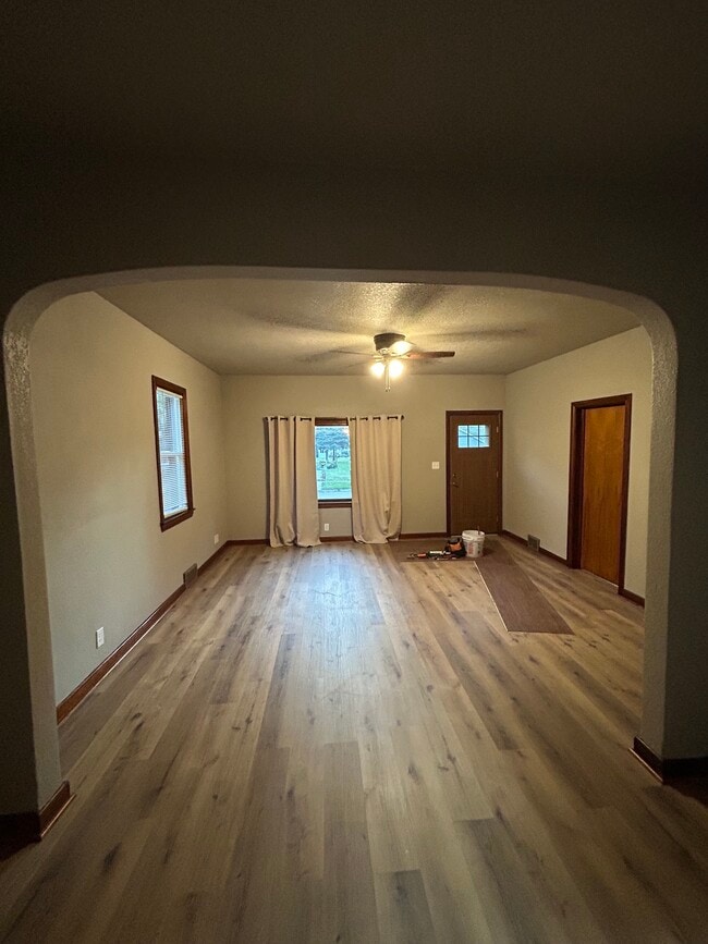 upstairs living room - 410 S 4th St