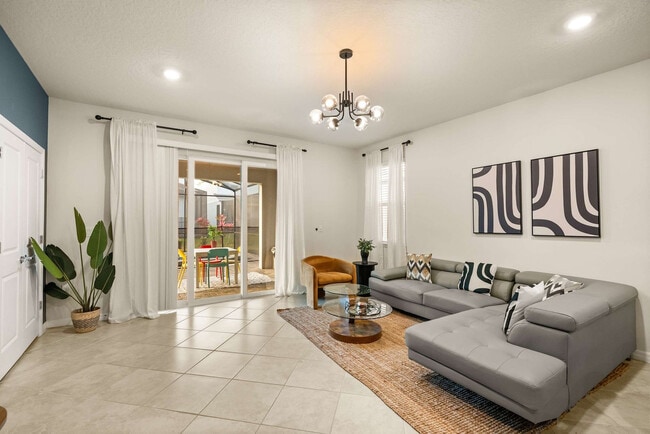 Building Photo - 15979 Sandy Cliffs Dr