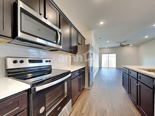 Building Photo - 133 Elcano Ln